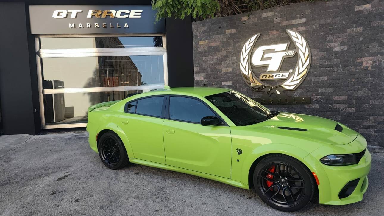 Dodge Charger SRT Jailbrake